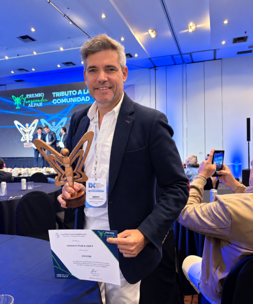 Zoèpure, proyecto de Crossing World Group, obtuvo la Mariposa de Bronce en la categoría Tributo a la Comunidad en los premios TRASCENDER de ALPAR 2025.